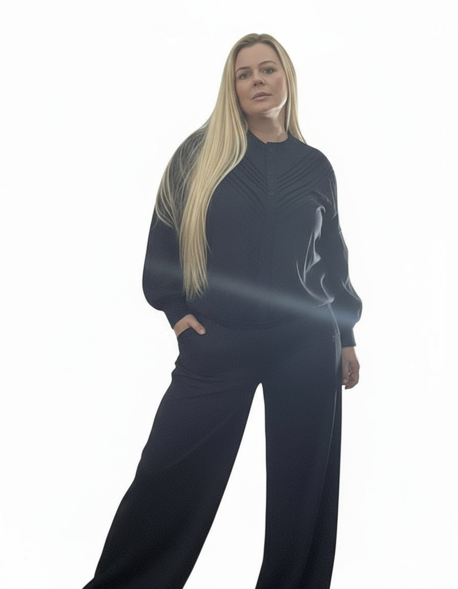 Camisa triangular azul marino