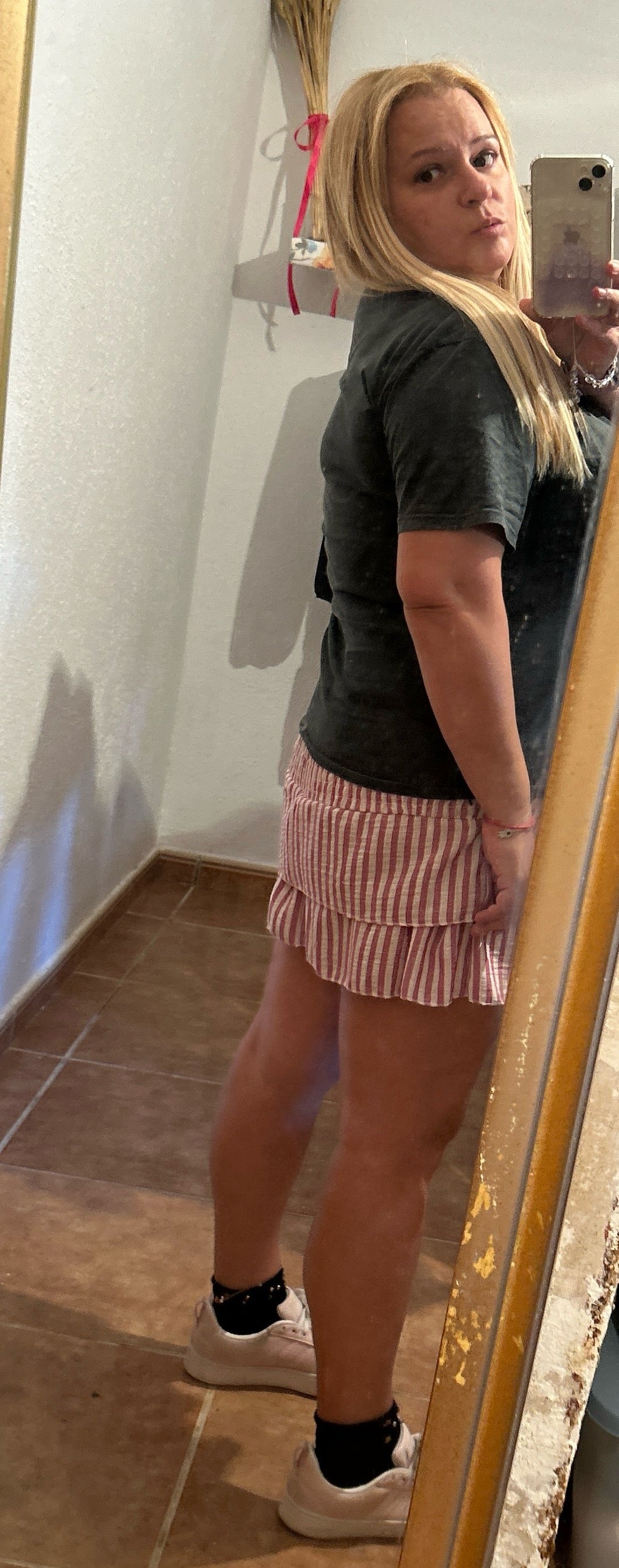 Falda Aida