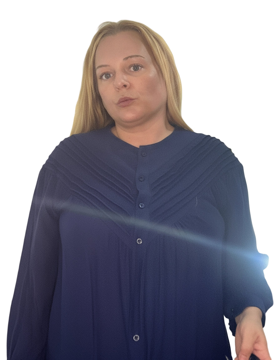 Camisa triangular azul marino