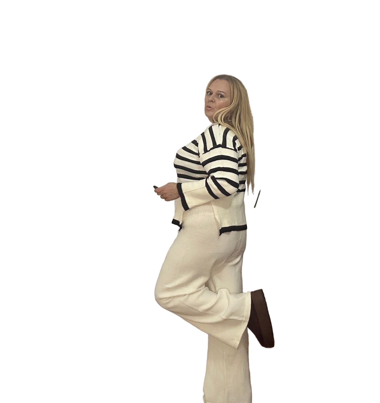 Conjunto blanco y azul marino