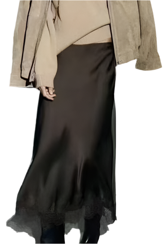 Falda lencera con blonda.